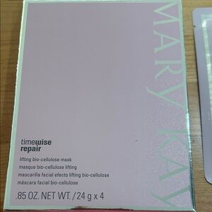 Mary Kay Timewise Repair Bio-Cellulose Mask in Pink